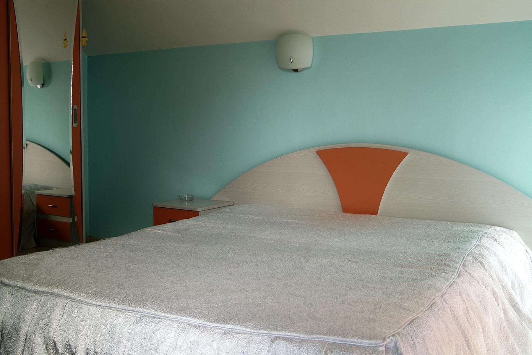 וארנה Hotel Kamelia מראה חיצוני תמונה