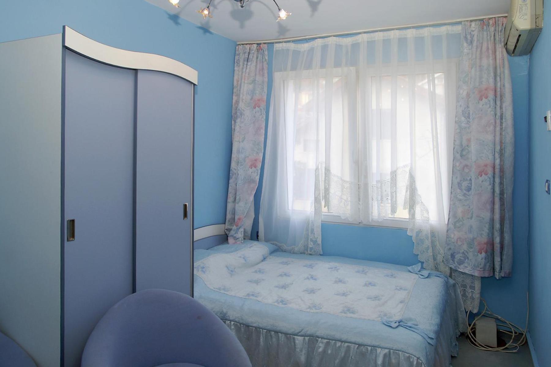 וארנה Hotel Kamelia מראה חיצוני תמונה